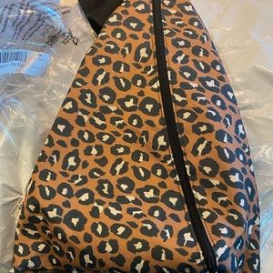 Canvelle Leopard Sling Bag / Large Fanny Pack & Crossbody style
